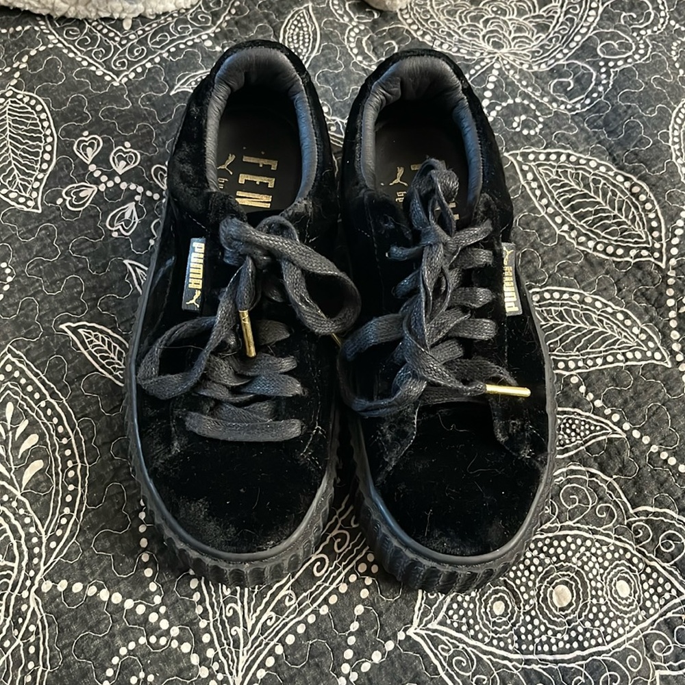 Fenty by Rihanna Puma Shoes Black